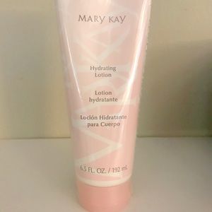 Mary Kay Hydrating Lotion Brand New